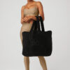 Foxy Sherpa Tote Black