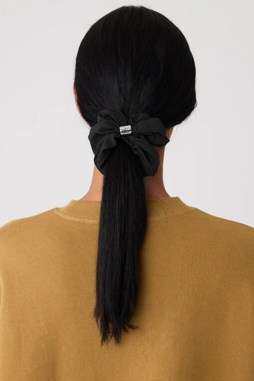 Bead It Oversized Scrunchie Black - Image 2