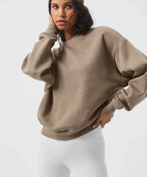 Accolade Crew Neck Pullover Beige